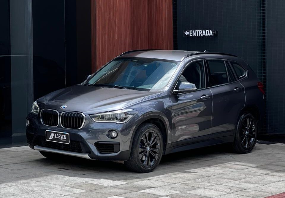 BMW X1 SDRIVE20i